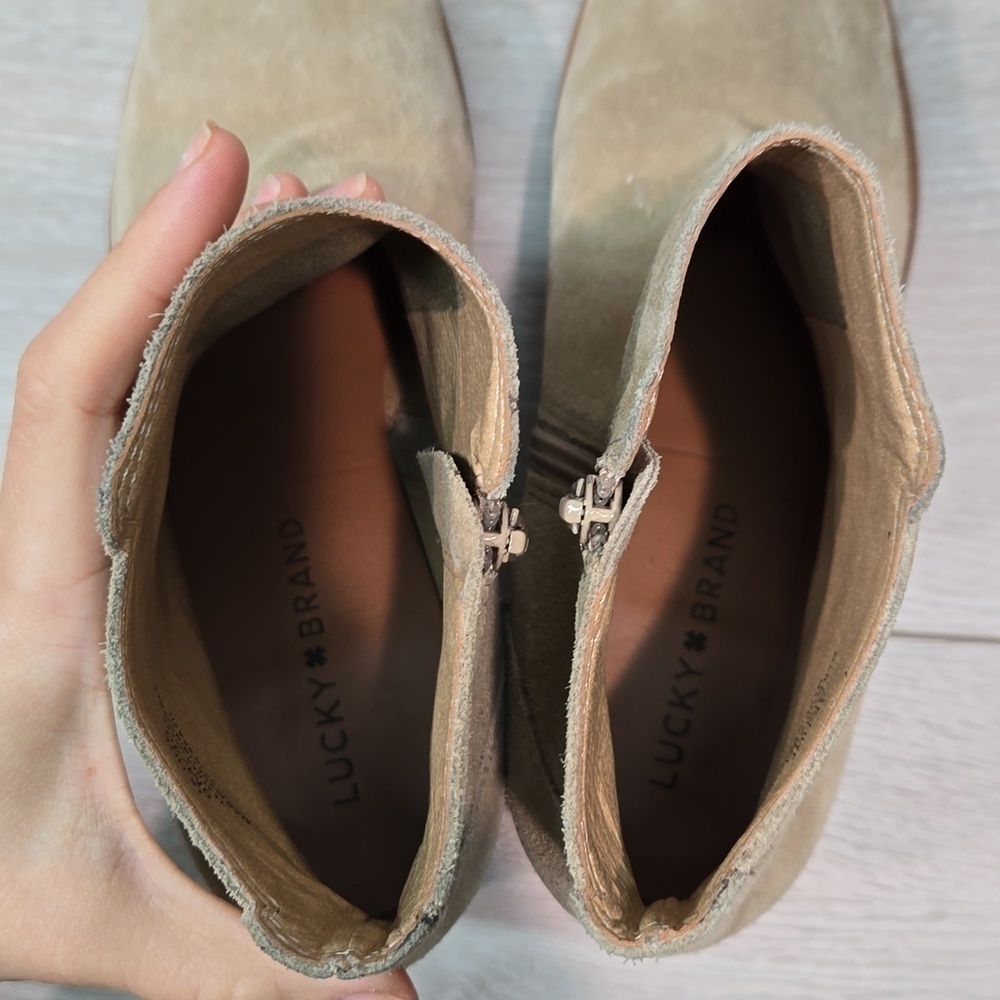 Lucky Brand Women Lilye Leather Ankle Heels Boots shoes sz 9M - Picture 8 of 14
